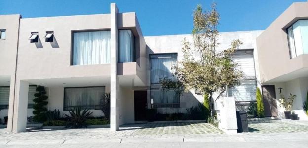 Casa en condominio en renta en Calimaya, Calimaya, México, 299 mt2, 3 recamaras