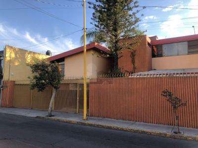 Casa sola en renta en Zona Centro, Aguascalientes, Aguascalientes, 600 mt2, 5 recamaras
