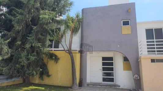 Casa sola en renta en Monte Blanco I, Querétaro, Querétaro, 150 mt2, 3 recamaras