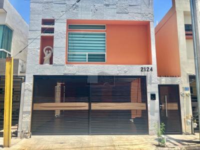 Casa sola en renta en Viejo Roble, San Nicolás de los Garza, Nuevo León, 170 mt2, 3 recamaras