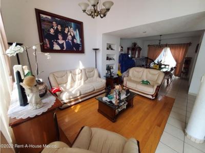 Casa en renta en Calle Francisco I.Madero,Miguel Hidalgo RU. 23-3695, 192 mt2, 3 recamaras