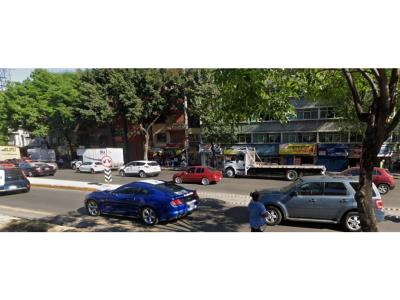 Local comercial en renta sobre Circuito Interior y Marina Nacional, 25 mt2