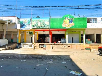 Bodega comercial en venta con sótano y oficina en Central de Abastos, Querétaro., 160 mt2