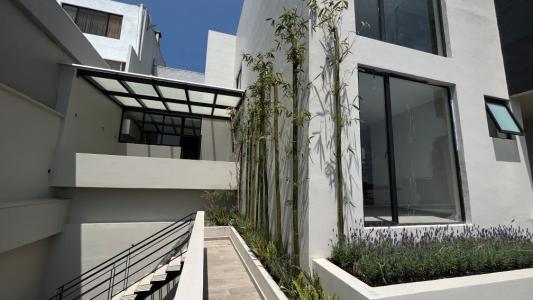 Casa en Venta en La Herradura, Huixquilucan, 510 mt2, 4 recamaras