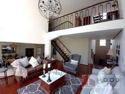 CASA EN VENTA  EN LOMAS DE LAS AGUILAS, 355 mt2, 3 recamaras