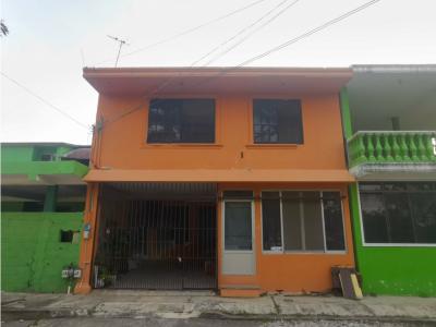 Casa en venta en la Col. Arboledas, Ciudad Madero. HDL-V003, 205 mt2, 3 recamaras
