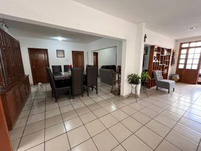 Casa en venta en Bellavista 4 Recámaras, 300 mt2, 4 recamaras