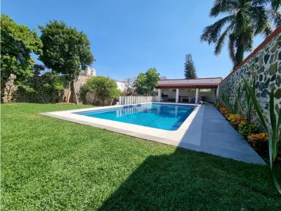 Hermosa residencia en venta en Lomas de Cuernavaca - NR 22-5220, 590 mt2, 6 recamaras