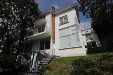 Casa En Condominio en venta en Bosques de Tarango 3 recámaras, 451 mt2, 3 recamaras