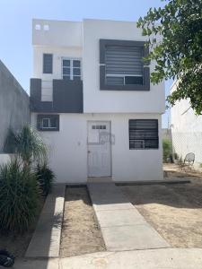 Casa en condominio en venta en Privadas de Santa Rosa Sector Dos, Apodaca, Nuevo León, 98 mt2, 2 recamaras