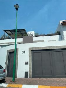 Hermosa Casa Moderna en Condominio en Renta en Lomas de la Herradura con Jardin , 360 mt2, 4 recamaras