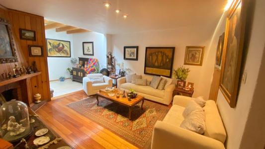 CASA EN VENTA EN SAN JARÓNIMO LÍDICE, 340 mt2, 4 recamaras