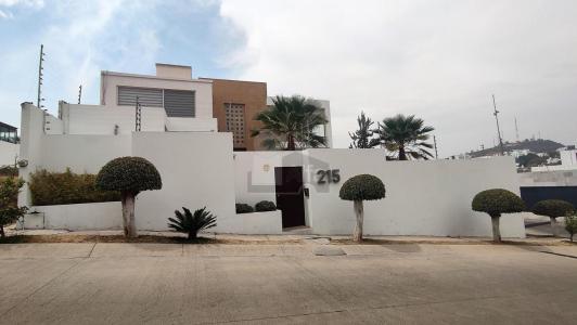 Casa en condominio en venta en Cañada del Refugio, León, Guanajuato, 450 mt2, 3 recamaras