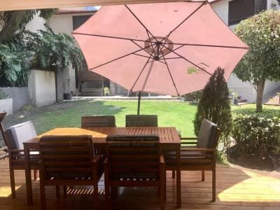 Casa en Venta en Lomas de Tecamachalco Naucalpan de Juarez., 300 mt2, 3 recamaras