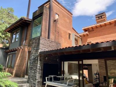 Casa en Condominio en Valle de Bravo, 233 mt2, 3 recamaras