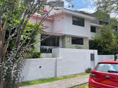 Se Vende Casa en Cerrada en Lomas Anahuac, 440 mt2, 3 recamaras