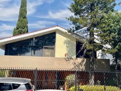 Casa en Venta en Parques de La Herradura, 450 mt2, 6 recamaras