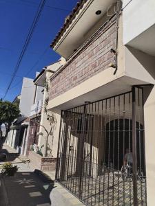 Casa en venta, Fracc.Colinas de san Isidro, zona sur de León, Gto, 200 mt2, 4 recamaras