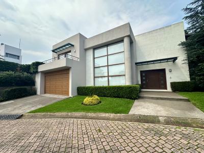 Casa en venta en Club de Golf los Encinos undefined Recámaras, 400 mt2, 3 recamaras