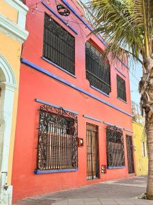 CASA EN VENTA CENTRO MAZATLÁN , 154 mt2, 3 recamaras