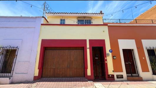 CASA EN VENTA EN CENTRO HISTÓRICO DE MAZATLÁN , 162 mt2, 2 recamaras