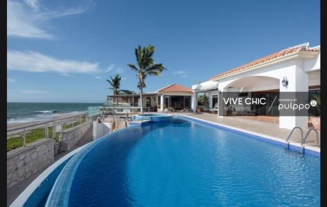 CASA A PIE DE PLAYA EN VENTA PLAYA ESCOPAMA MAZATLAN, 10 recamaras