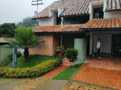 Casa conjunto Residencial Estancia San José, 200 mt2, 4 recamaras