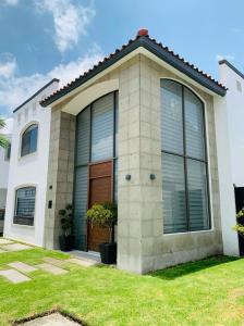 Residencia en venta en Condado del Valle, Metepec, 254 mt2, 3 recamaras