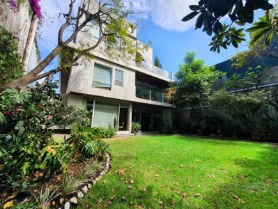 Casa en venta en Lomas de Chapultepec 4 recámaras, 1100 mt2, 4 recamaras