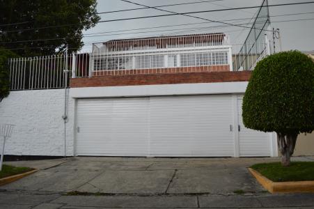 Casa en venta en Ciudad Satélite 4 recámaras, 375 mt2, 4 recamaras