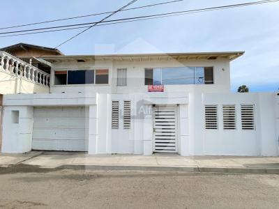 Casa sola en venta en Playa de Ensenada, Ensenada, Baja California, 525 mt2, 5 recamaras