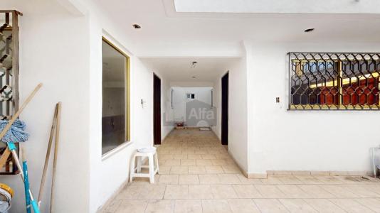 Casa sola en venta en Zona Escolar, Gustavo A. Madero, Ciudad de México, 265 mt2, 6 recamaras