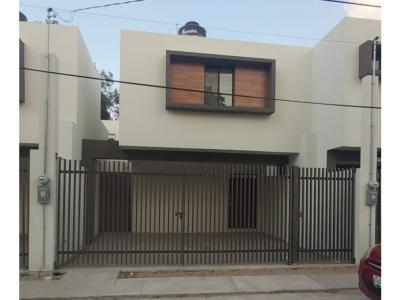 Casa Nueva en Venta en Colonia Del Bosque, 138 mt2, 3 recamaras