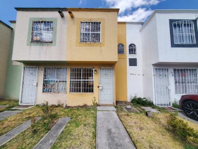 Casa en venta en Adolfo lópez Mateos 2 Recámaras, 64 mt2, 2 recamaras