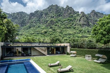 Casa en venta en Tepoztlán Centro , 495 mt2, 4 recamaras