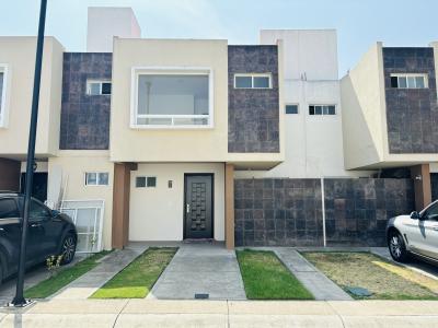 Casa en venta en Paseo Arboleda de 3 recámaras, 90 mt2, 3 recamaras