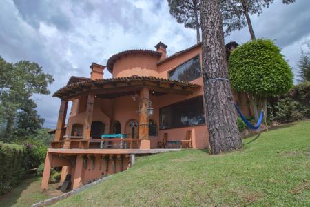 Casa en venta en Avandaro , 300 mt2, 3 recamaras