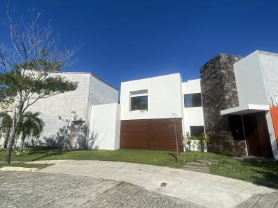 Casa en venta en Residecial en Country, Villahermosa, Centro, Tabasco, 300 mt2, 3 recamaras