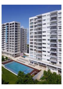 Departamento en venta  Brezza Towers, en la Zona Hotelera de Cancún (YR), 190 mt2, 3 recamaras