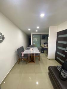 Se vende departamento en Bosques , 73 mt2, 2 recamaras