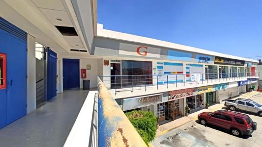 Local comercial en RENA o VENTA en PLANTA ALTA en Av. Belén, Querétaro, Querétaro., 45 mt2