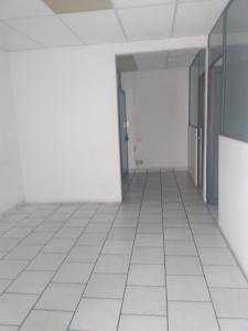 Oficina en venta en edificio con vigilancia, 47 mt2