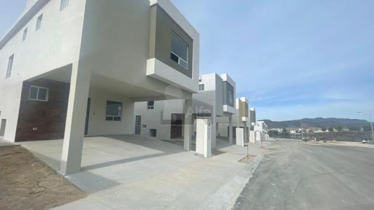Casa sola en venta en Foret, Saltillo, Coahuila, 138 mt2, 3 recamaras