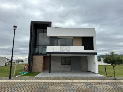 Casa sola en venta en Lomas de Angelópolis, San Andrés Cholula, Puebla, 342 mt2, 3 recamaras